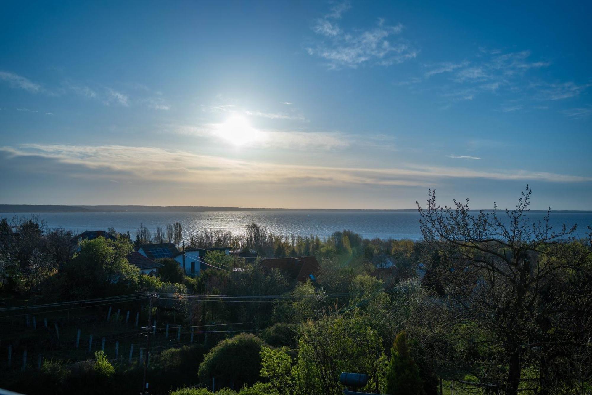 Lake Spirit Boutique Apartments Balatonalmádi Exteriér fotografie