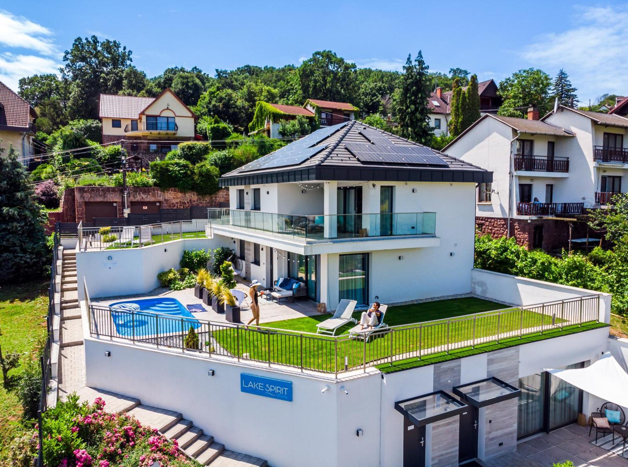 Lake Spirit Boutique Apartments Balatonalmádi Exteriér fotografie